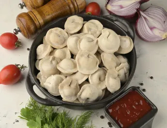 Пельмені та Хінкалі