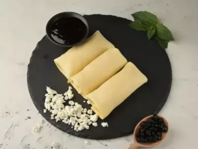 Млинці з Чорницею та Сиром